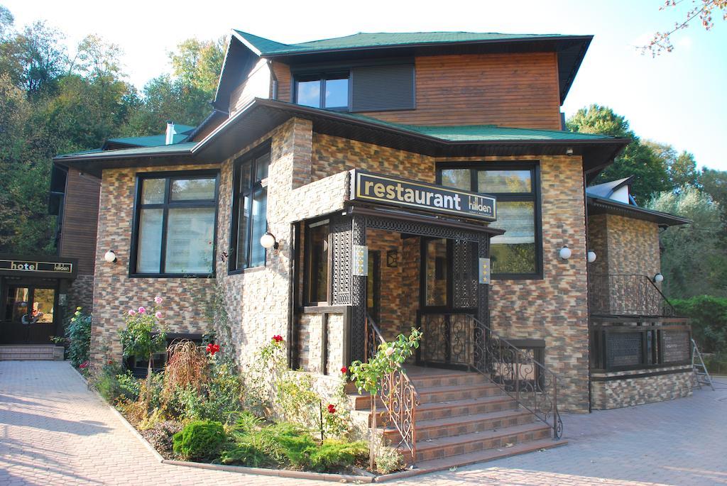 Hotel Hillden Lodge&Restaurant Drumu Carului ภายนอก รูปภาพ